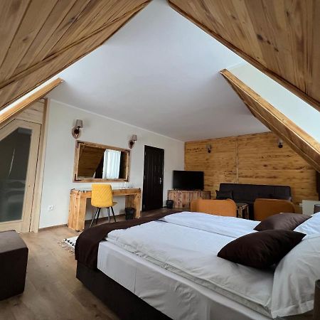 Nicole Hotel & Restaurant Samokov Luaran gambar
